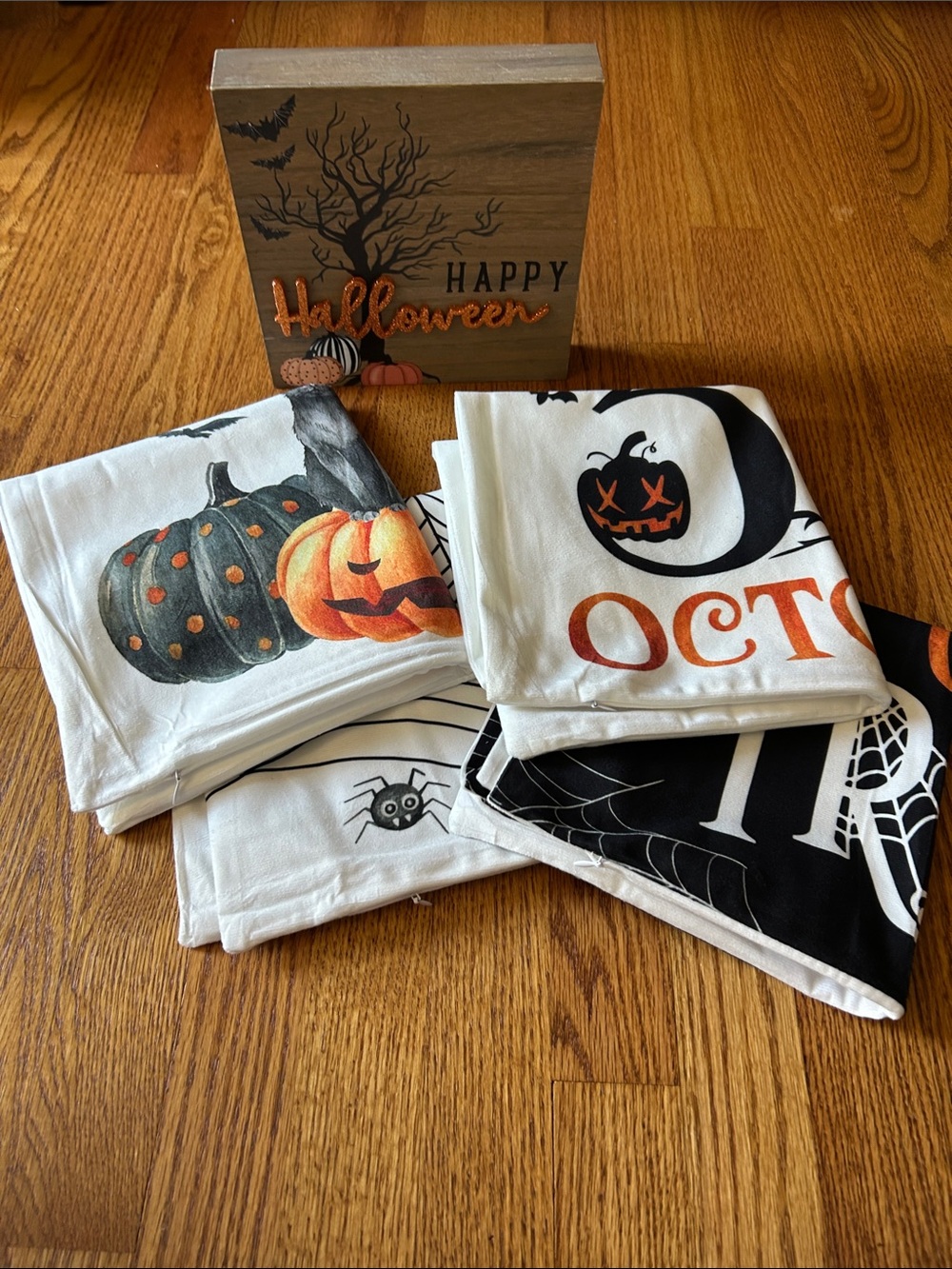 4 Halloween print throw pillow covers (pillows not included) Happy Halloween